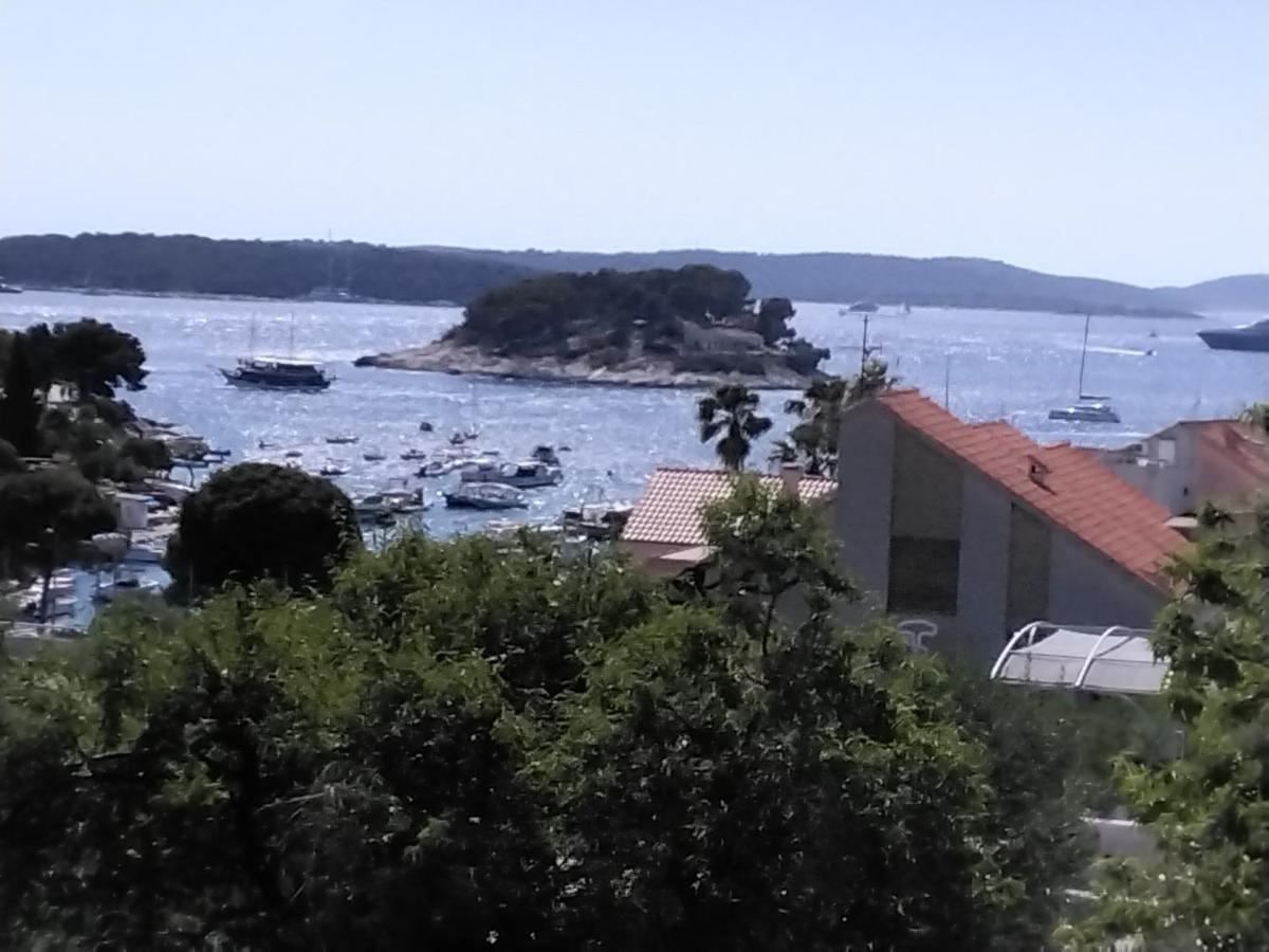 & Zlatica Hvar Apartment *