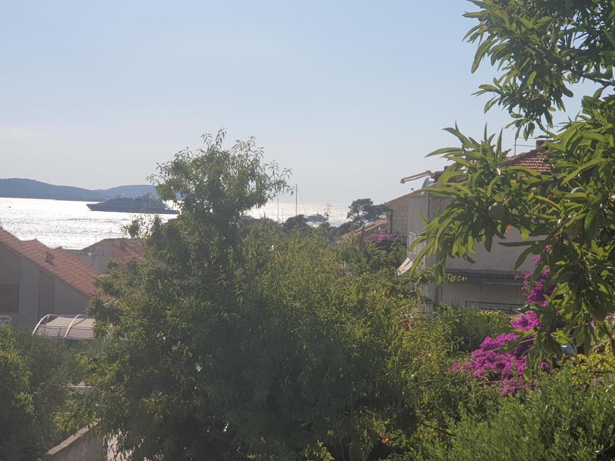 & Zlatica Hvar